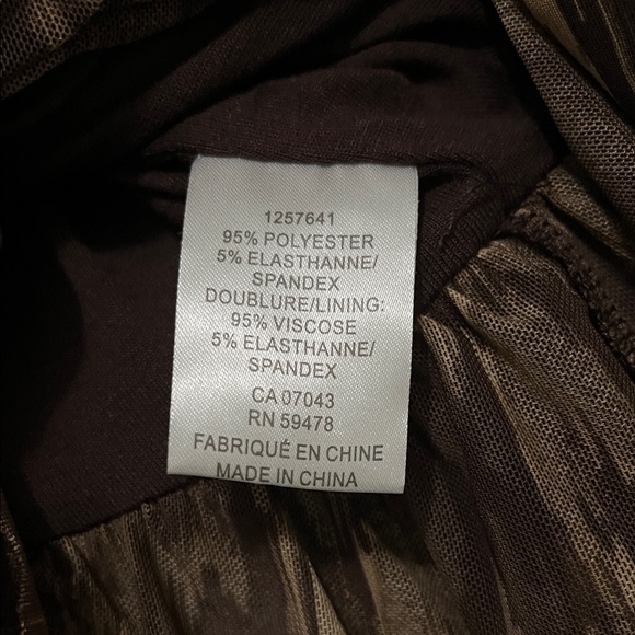 NWT House Of Harlow Patterned Long Sleeve Top - Picture 7 of 9